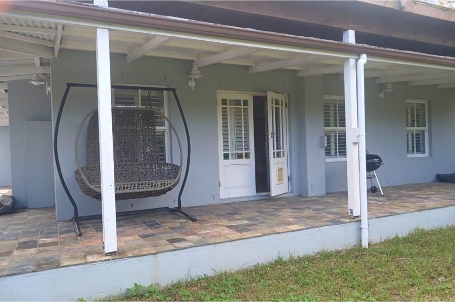 4 Bedroom Property for Sale in Noordhaven Western Cape